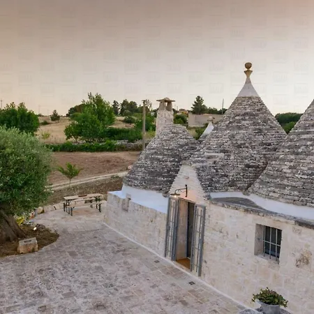 Apartment Helloapulia - Panoramic Trulli Pozzo Fornello With Private Pool
